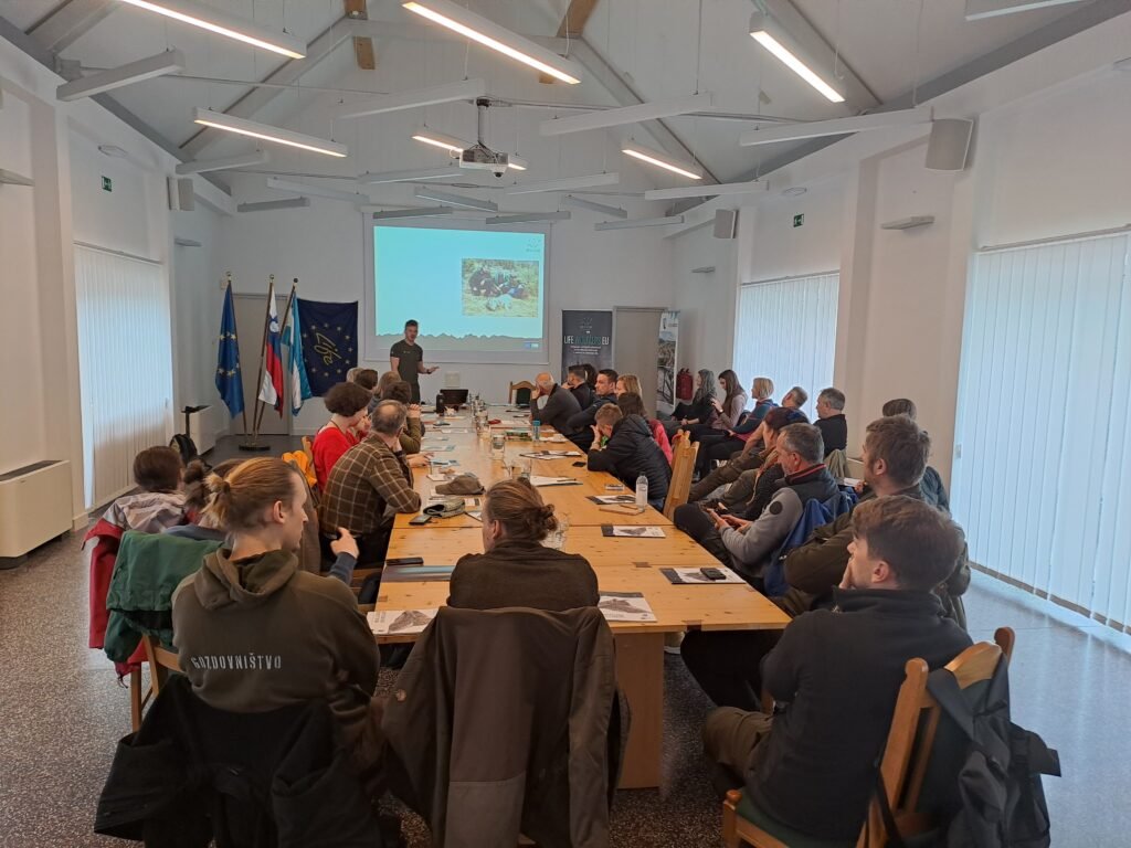 Seminario per guide naturalistiche in Slovenia - Life Wolfalps EU